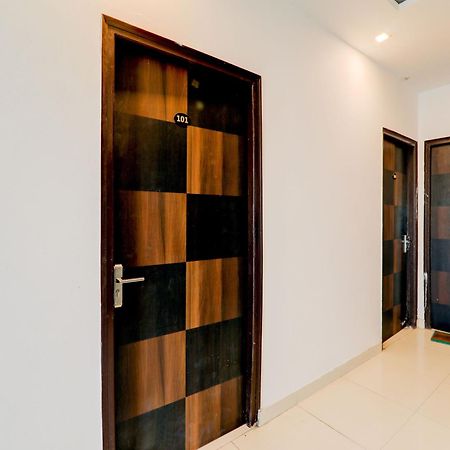 Super Collection O Kiara Guest House Лакхнау Екстер'єр фото
