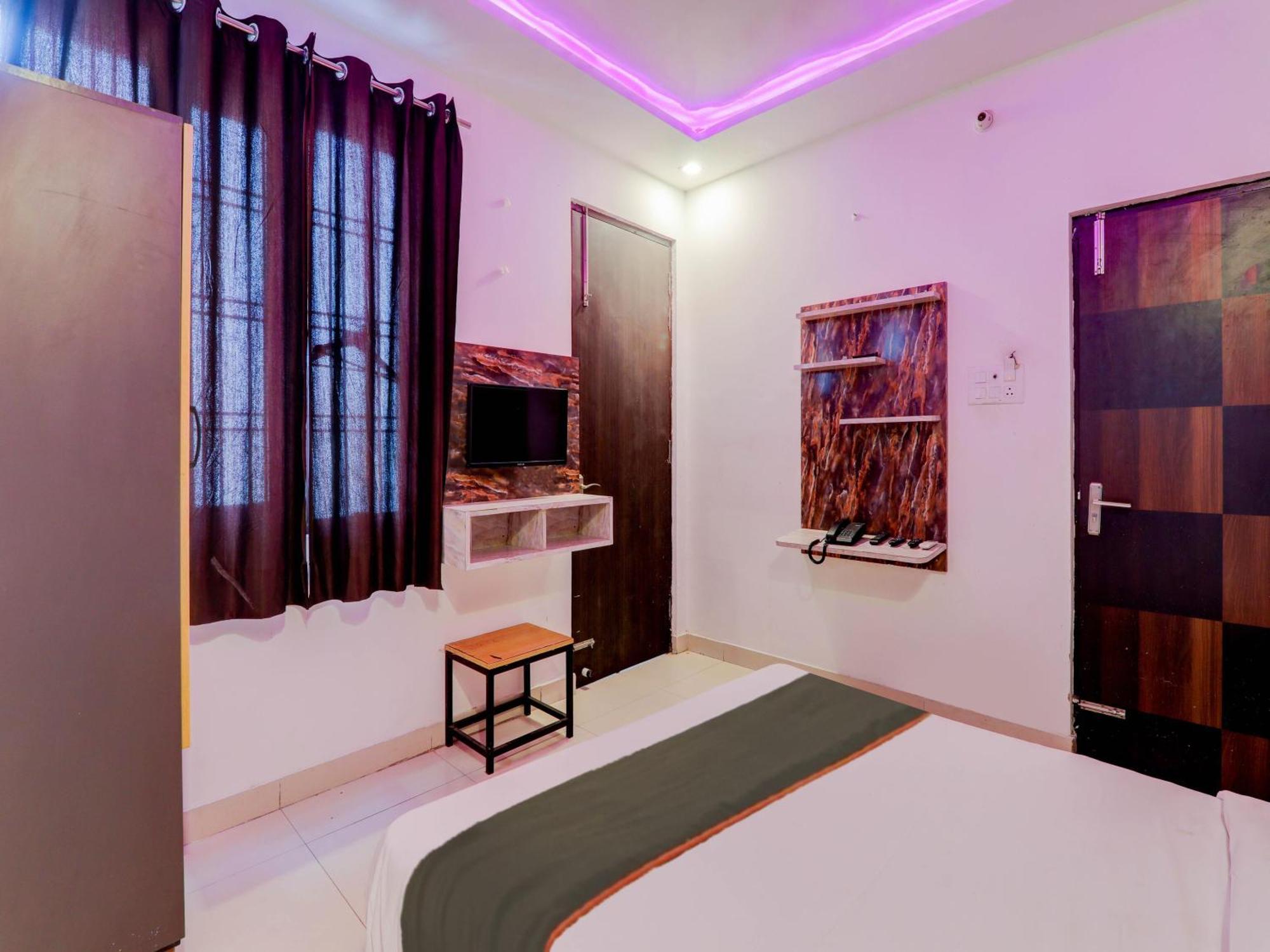 Super Collection O Kiara Guest House Лакхнау Екстер'єр фото
